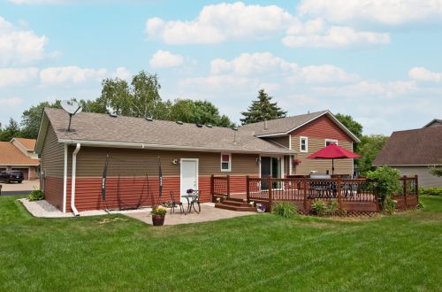 8390 135th St, Saint Paul MN  55124-9594 exterior