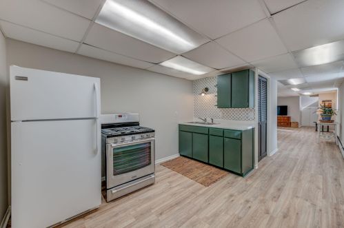 1207 Charlton St, Saint Paul MN  55118-2922 exterior