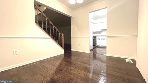 5726 Edgewater Oak Ct, Springfield VA  22015-2229 exterior