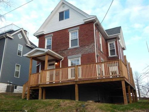 612 Clinton Ave, Morgantown WV  26505-5625 exterior