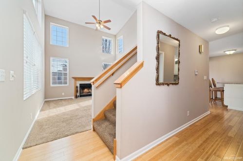 700 Meadow Ln, Hinckley, IL 60520-9218