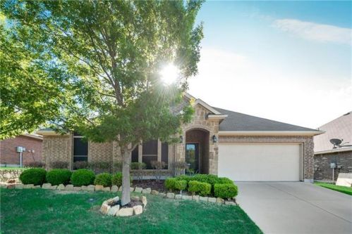 1106 Walter Stephenson Rd, Midlothian TX  76065-5497 exterior