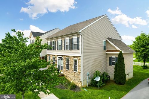 200 Colston Rd, Charles Town WV  25414-5493 exterior