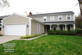 250 Wilshire Rd, Green Oaks IL  60045-3882 exterior