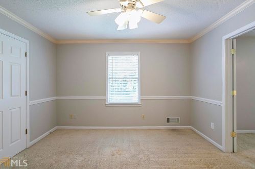 226 David Larsen Dr, Stockbridge GA  30281-1862 exterior