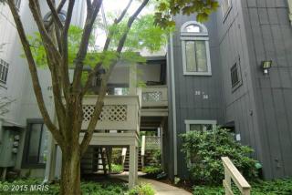 38 Windbrooke Cir, Gaithersburg MD  20879-3249 exterior