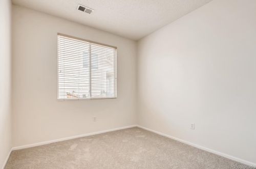 19494 58 Pl, Denver CO 80019-2027 exterior