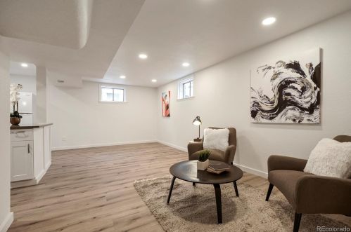 3440 Chase St, Denver CO  80212-7089 exterior