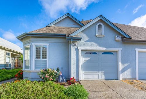 739 Tommy Dorsey Ct, Windsor, CA 95492-7556