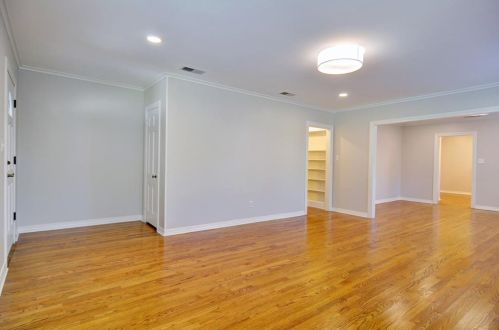 2924 6th Ave, Fort Worth TX  76110-3432 exterior