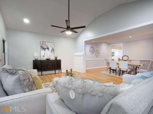 2114 Drew Vly Rd, Atlanta GA  30319-3918 exterior