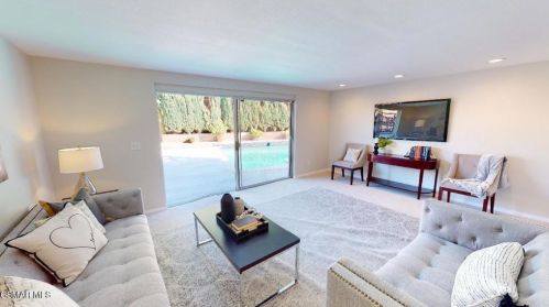 2007 Rhoda St, Simi Valley CA 93065-3539 exterior