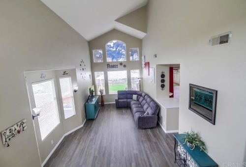 2402 La Costa Ave, Chula Vista CA  91915-1406 exterior