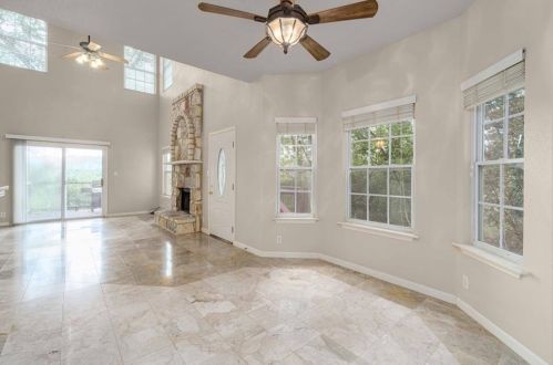 1007 Cyn Edge Dr, Austin TX  78733-2005 exterior