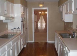 4200 Loire Dr, Kenner LA  70065-1750 exterior