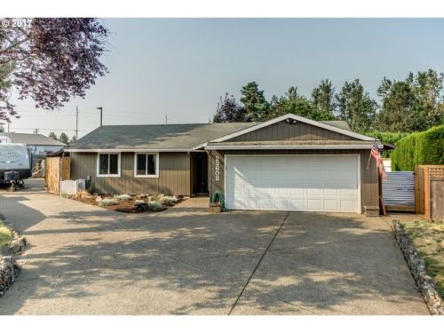 22602 Schuyler St, Interlachen, OR 97024-2612