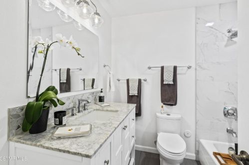 2690 Elizondo Ave, Simi Valley CA 93065-4615 exterior