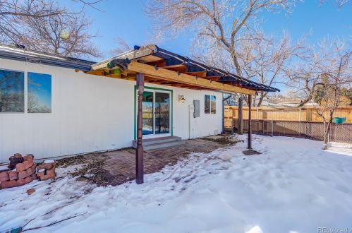 18479 60th Ave, Denver CO  80403-2112 exterior