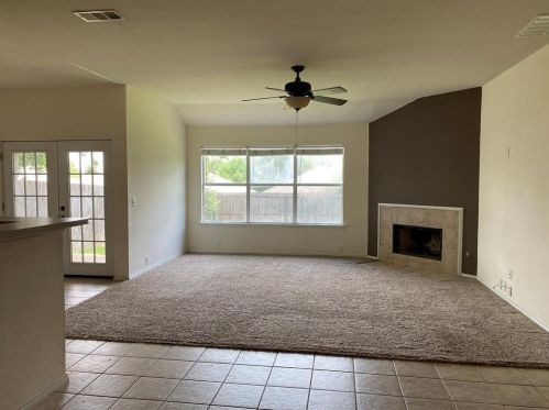 8512 Horse Whisper Ln, Fort Worth TX  76131-5346 exterior