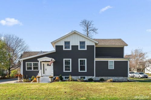27 Lincoln St, Batavia IL  60510-2423 exterior