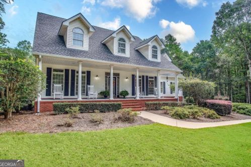 439 Stone Creek Dr, Hull, GA 30646-3049