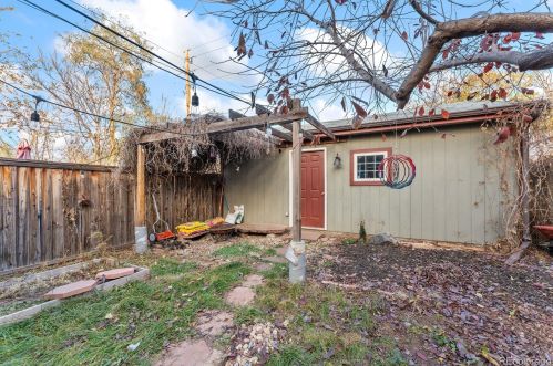 2318 Ogden St, Denver CO  80205-5137 exterior