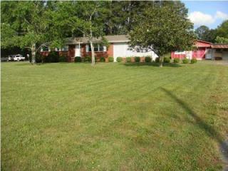 106 Graysville Rd, Ringgold, GA 30736-6728