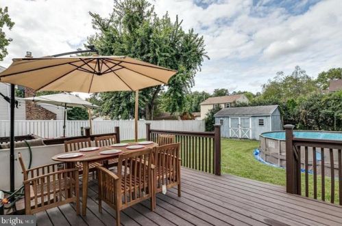 67 Argyle Ave, Blenheim NJ  08012-4564 exterior