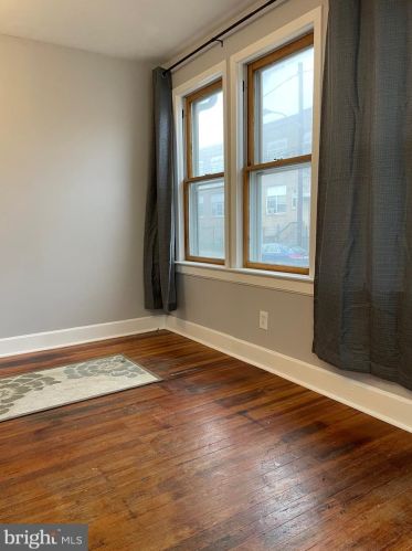 41 New Cedar Ln, Trenton NJ  08610-6319 exterior