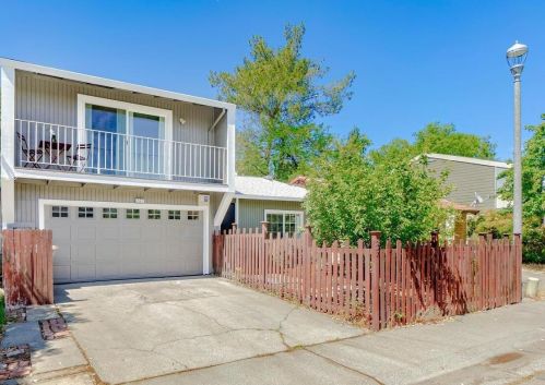 247 Baja Ave, Davis, CA 95616-0427