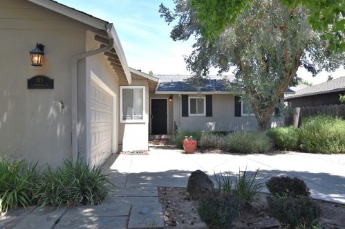 815 Minnesota Ave, Turlock, CA 95382-1509