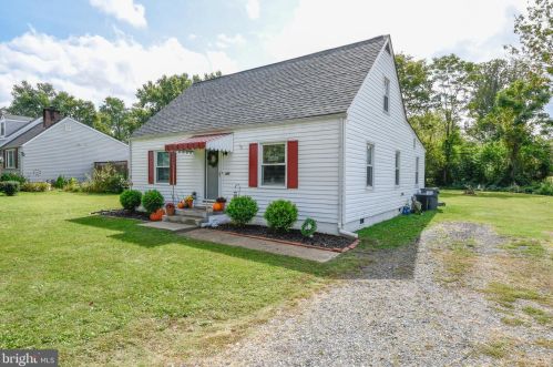 455 Ferry Rd, Fredericksburg, VA 22405-2904