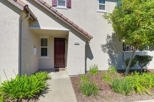 402 Picasso Way, Folsom, CA 95630-5621