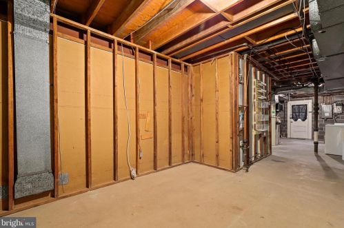 13415 Tamarack Rd, Silver Spring MD 20904-1468 exterior