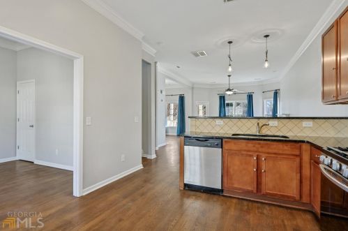 131 Bowen Cir, Atlanta GA  30315-2608 exterior