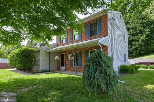 1650 Stony Battery Rd, Lancaster, PA 17601-1287