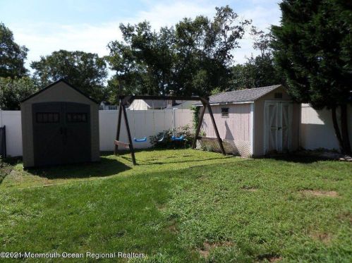 2524 Holly Hill Rd, Lakehurst, NJ 08759-6202