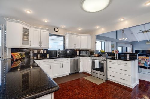 5361 Poola St, Honolulu HI  96821-1536 exterior