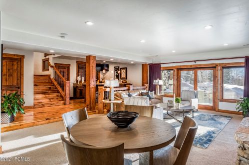 6050 Mtn Rnch Dr, Park City UT 84098-6177 exterior