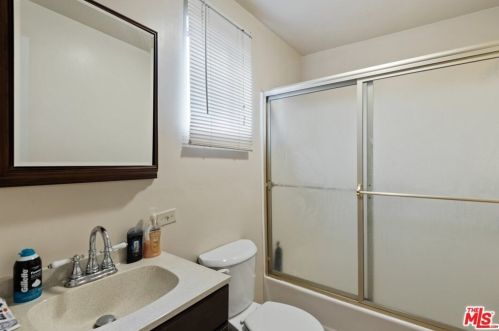 1220 Adams St, Glendale CA 91206-3486 exterior