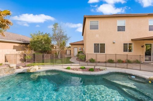 5767 Avenue, Lancaster CA  93536 exterior