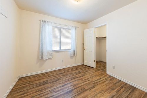 4719 Castleman Dr, Austin TX  78725-1720 exterior