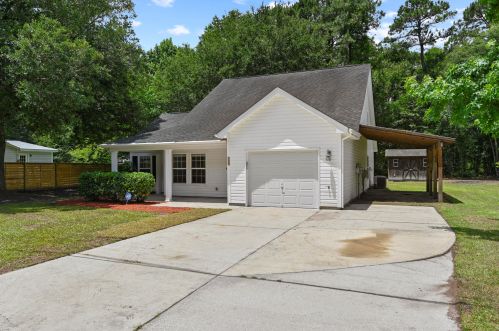 1710 Barracuda Rd, Johns Island, SC 29455-3905
