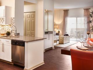 650 Dahlia Cir, Denver CO  80246-1336 exterior