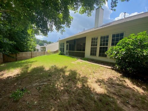 323 Santa Anita Ave, Holly Springs, GA 30189-7180