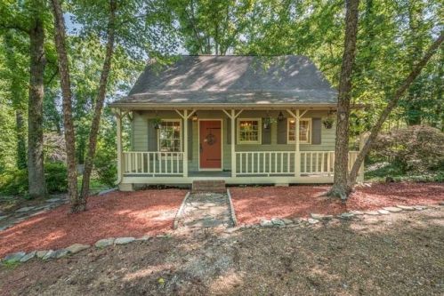 135 Diamond Dr, Chickamauga, GA 30707-2012