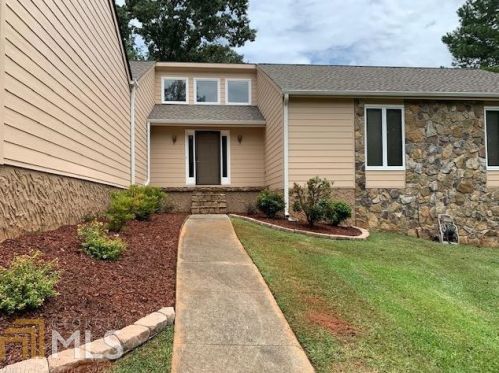 5202 Kurt Ln, Conyers, GA 30094-4734
