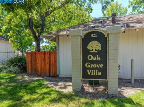 825 Oak Grove Rd, Concord CA  94518-3502 exterior