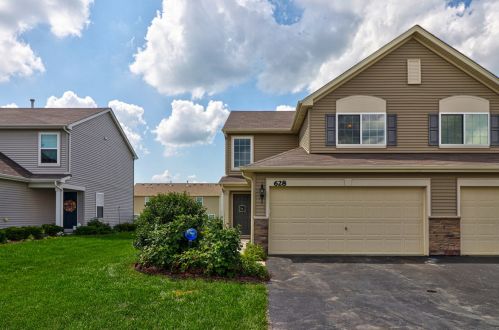 628 Vine St, Pingree Grove, IL 60140-5620