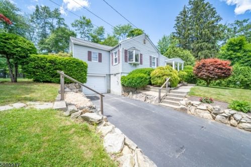 334 Sand Shore Rd, Mount Olive, NJ 07828-1909